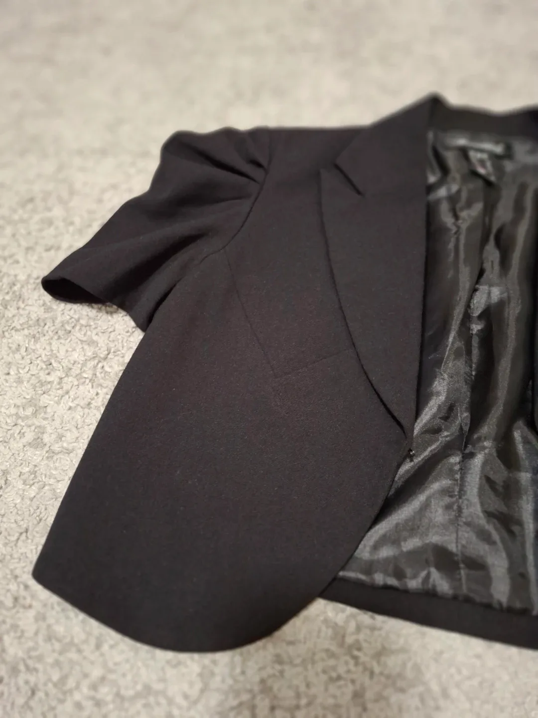 Black Cropped Blazer