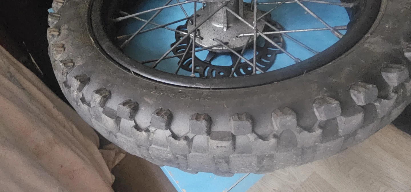 Dirt Bike Rear Wheel Assembly - photo 2