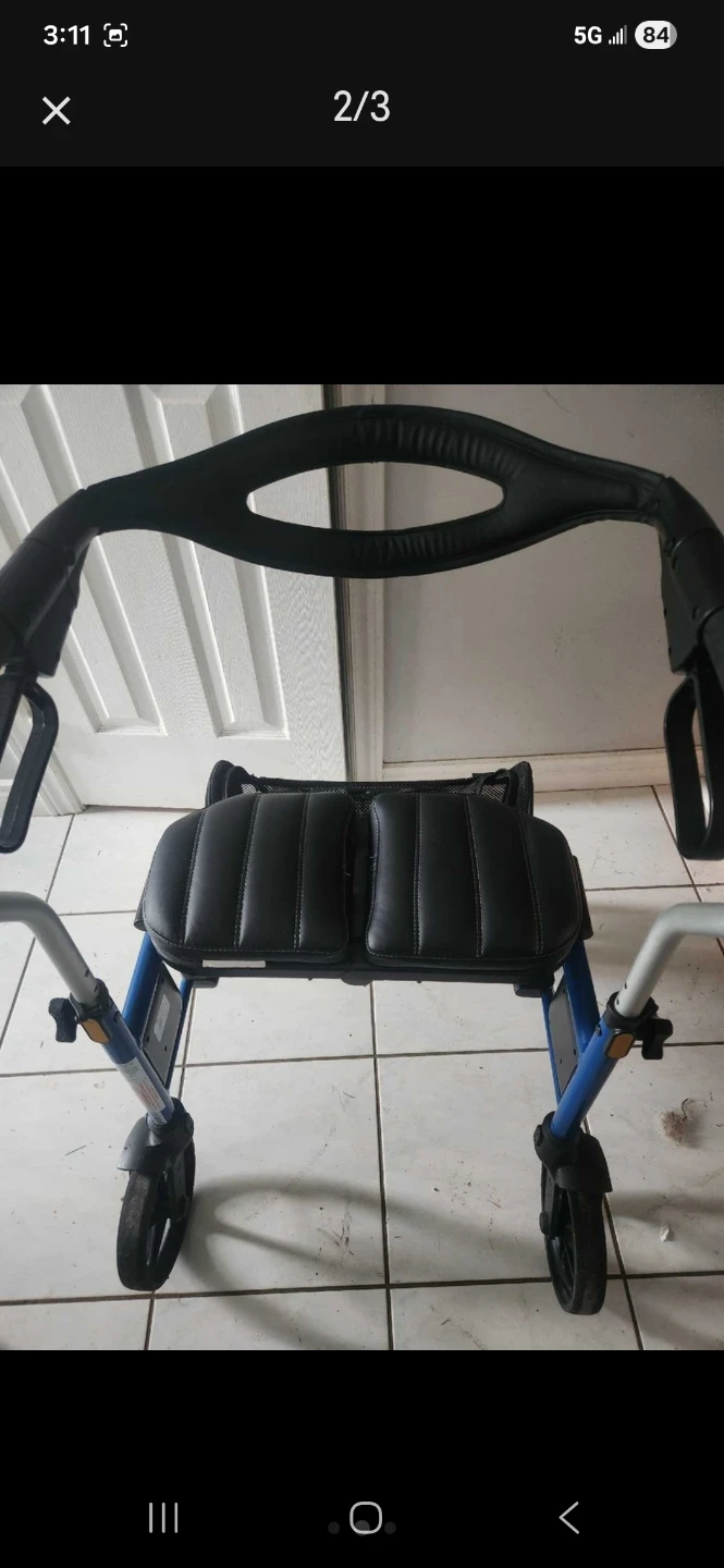 Evolution Trillium Rollator/Walker - photo 2