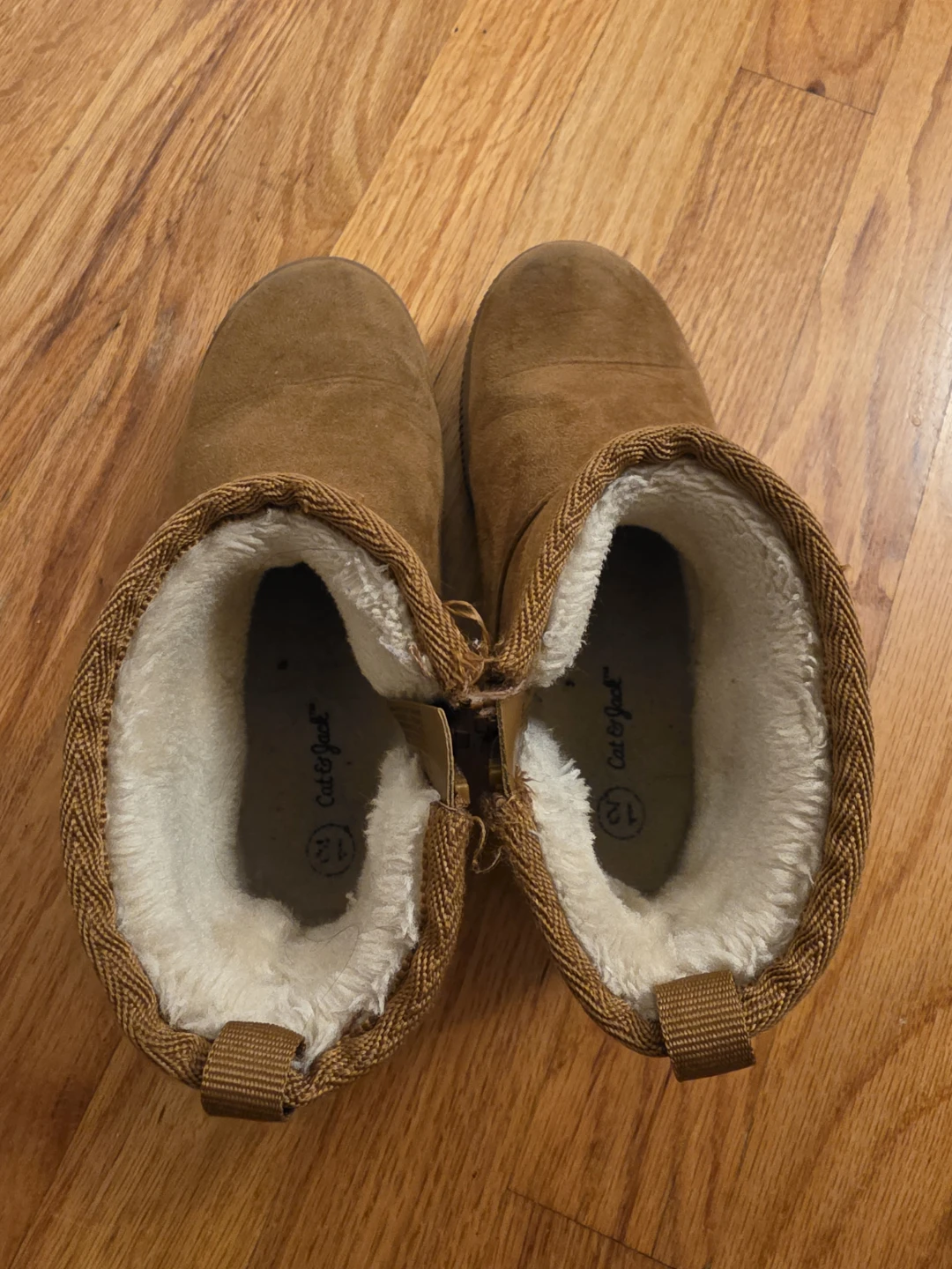 Girl size 12 winter boots - photo 3