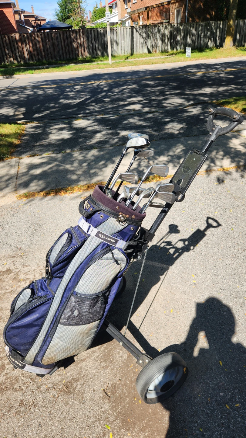 Tommy Armour 845s Golf Club Set with Cart