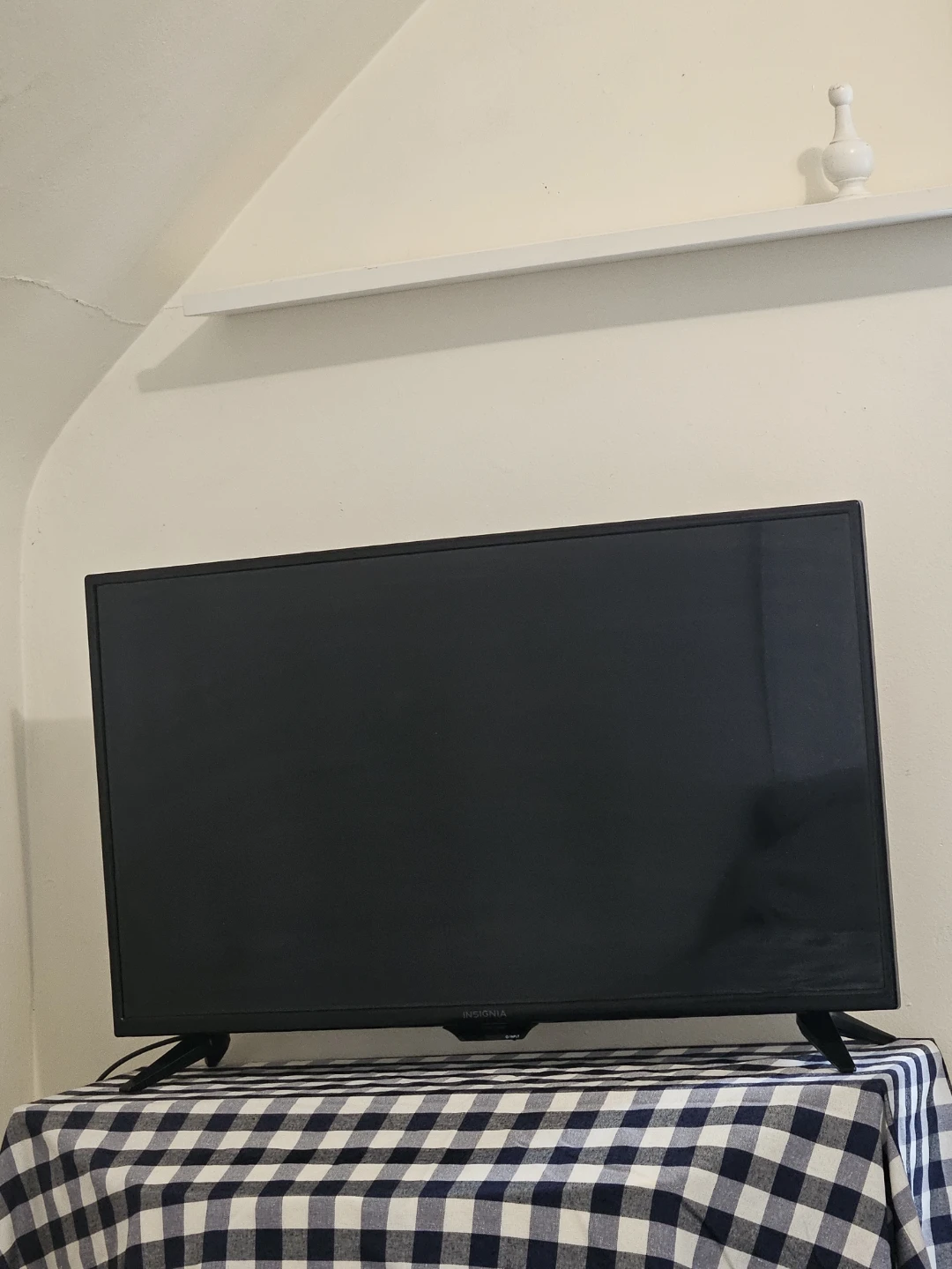 Insignia LED TV