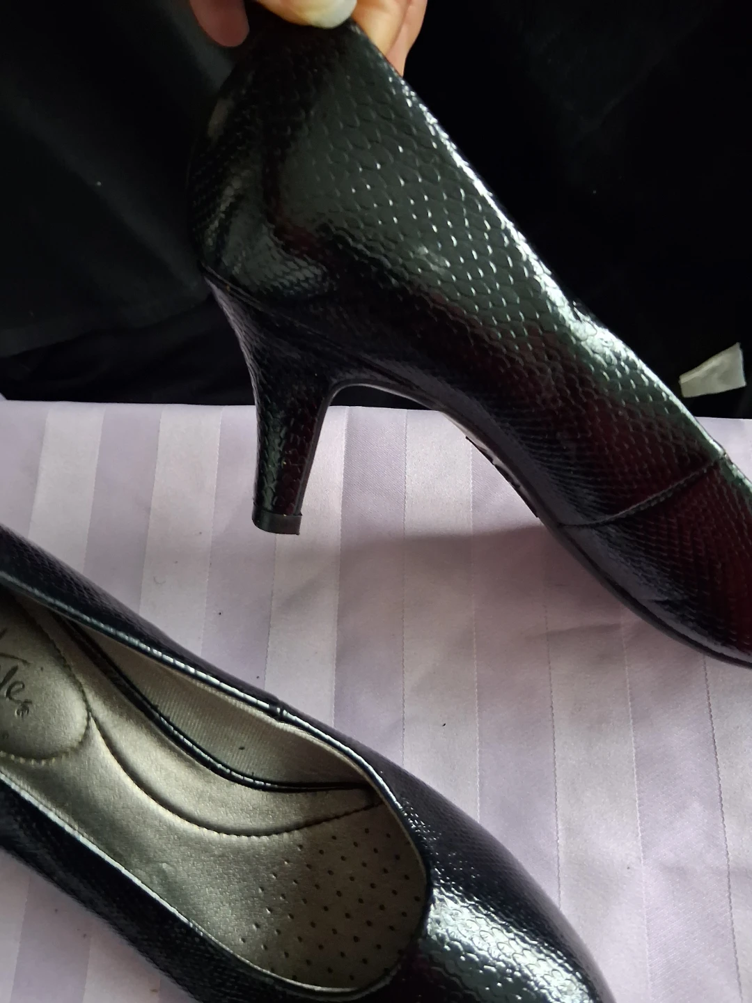 LifeStride Black Patent Heels - photo 3