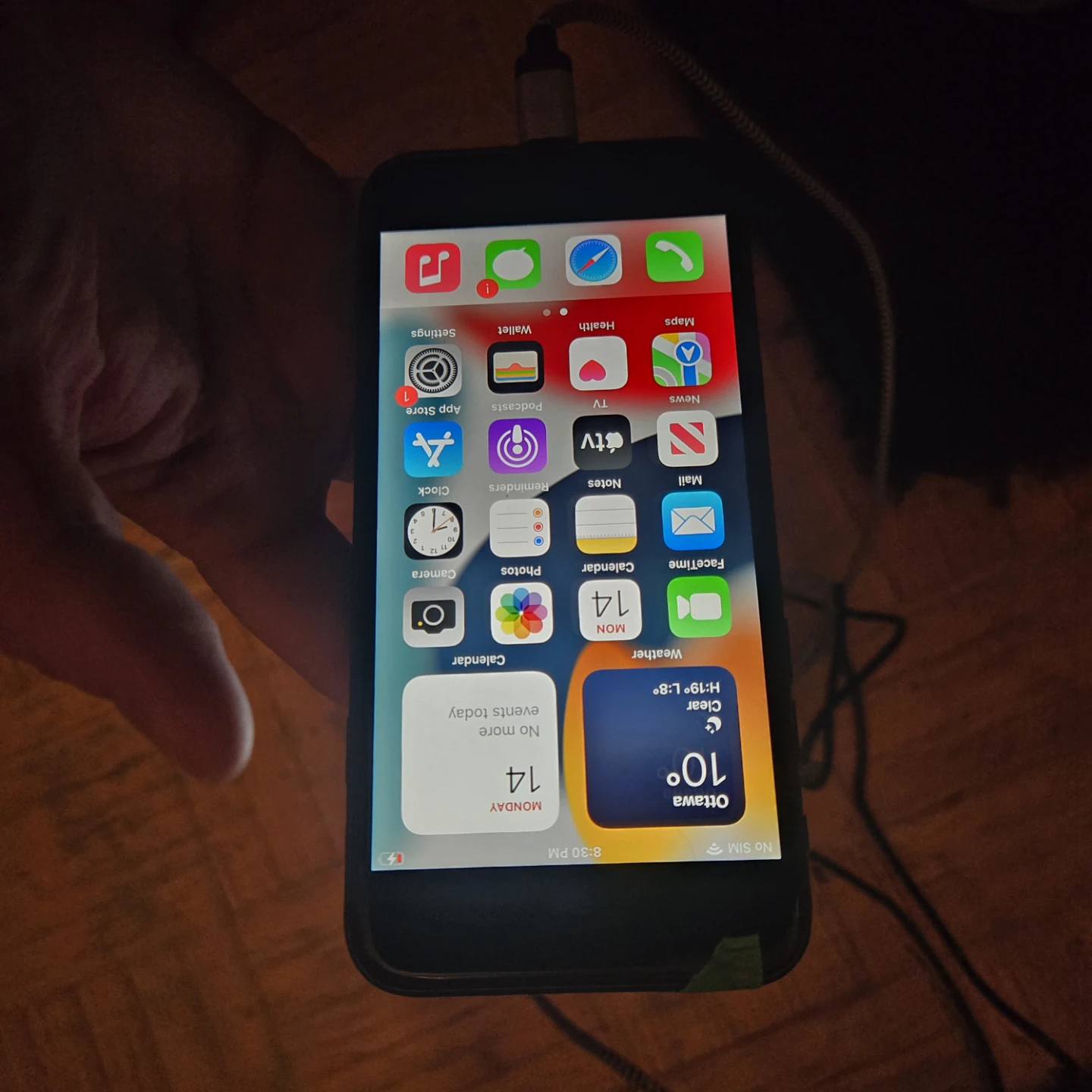 Iphone 8.