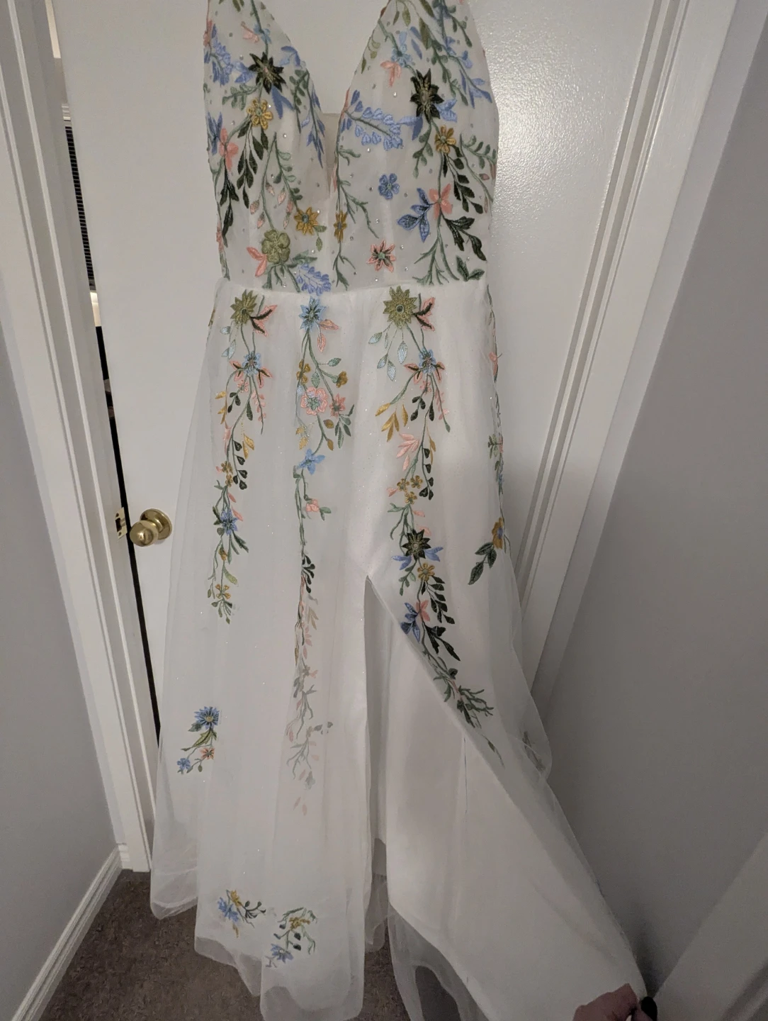 Floral Embroidered Wedding Dress - photo 3