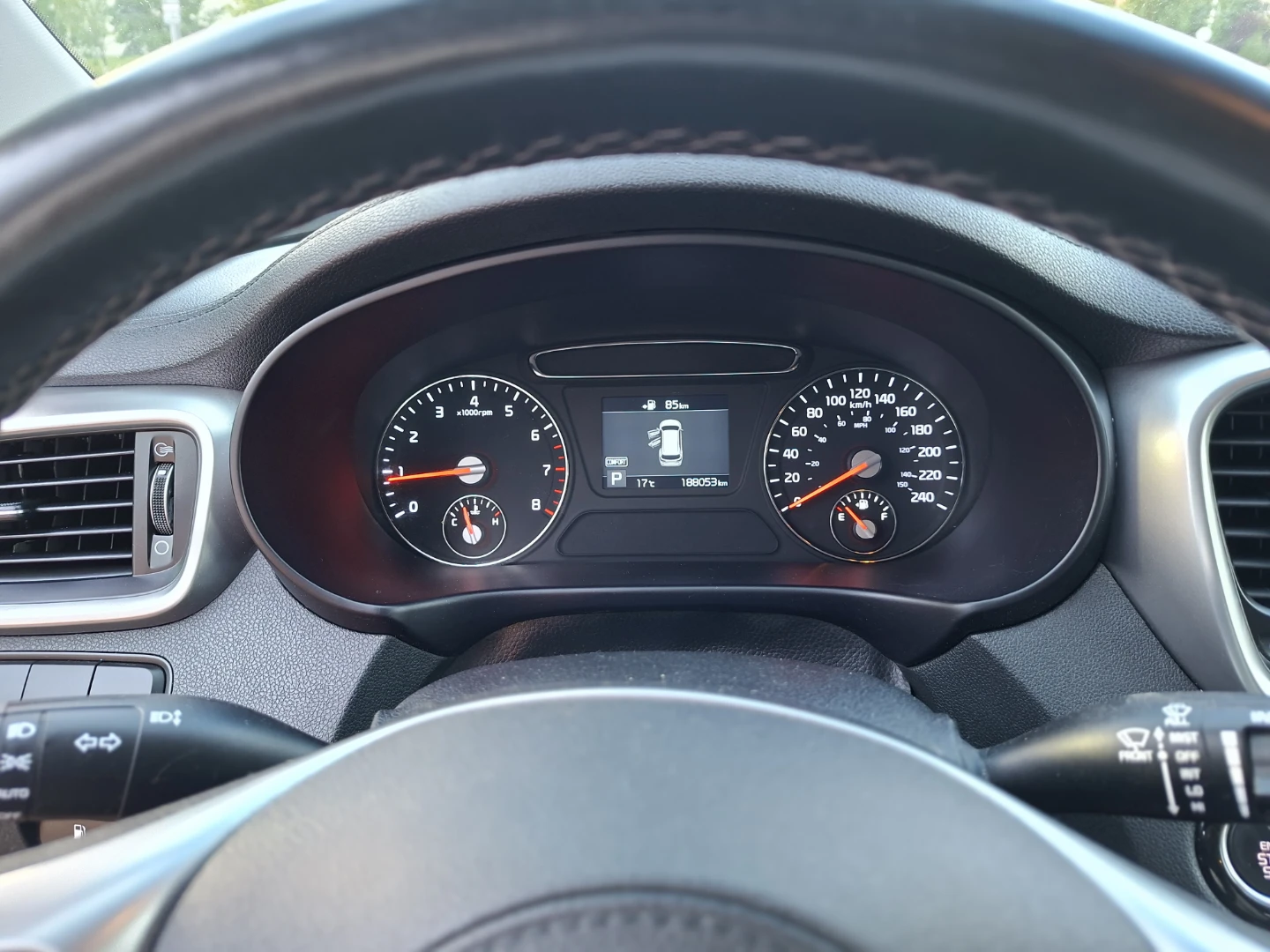 FWD KIA SORENTO 2019 - photo 3