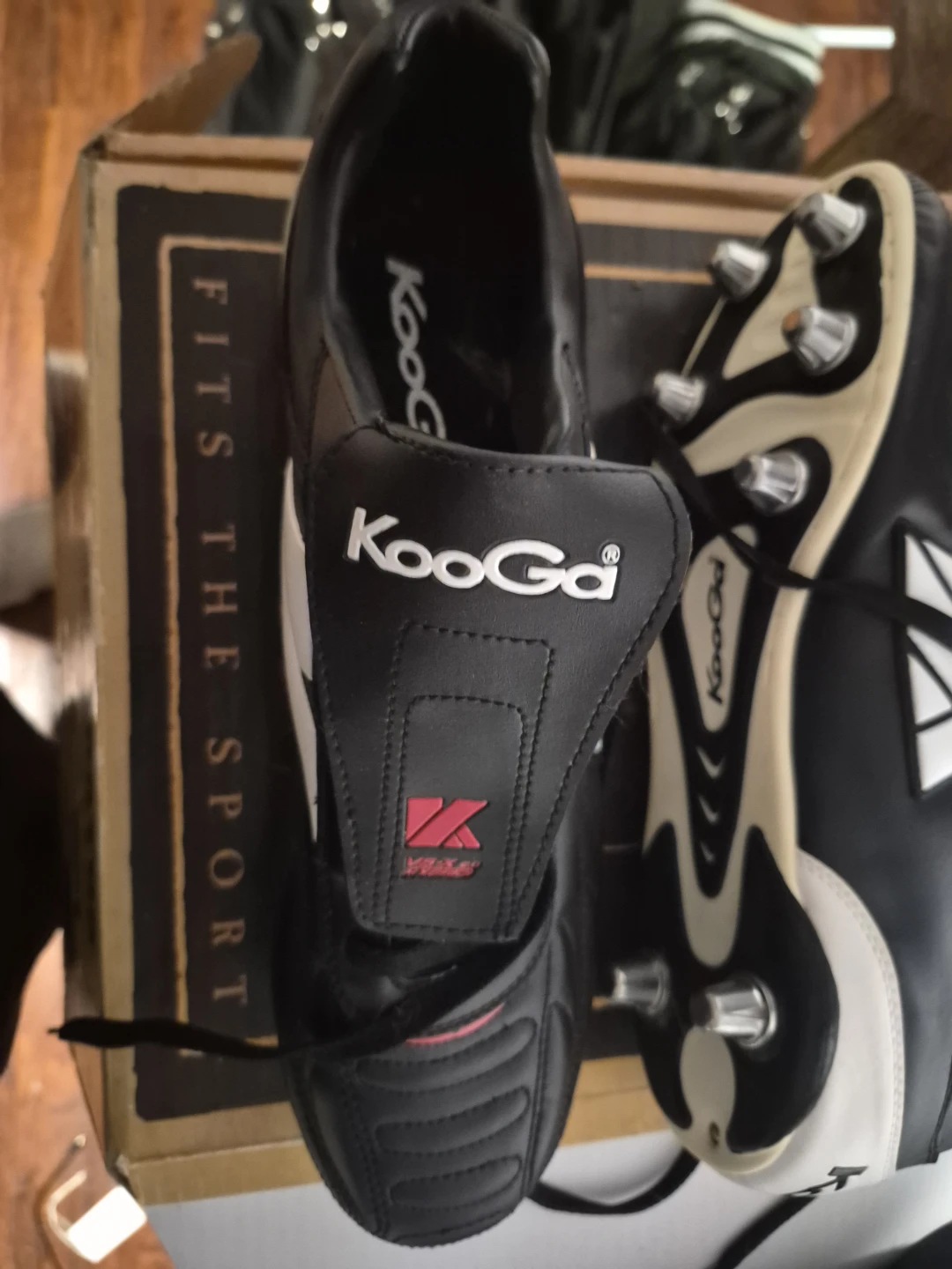KooGa Rugby Cleats Black and White - photo 2
