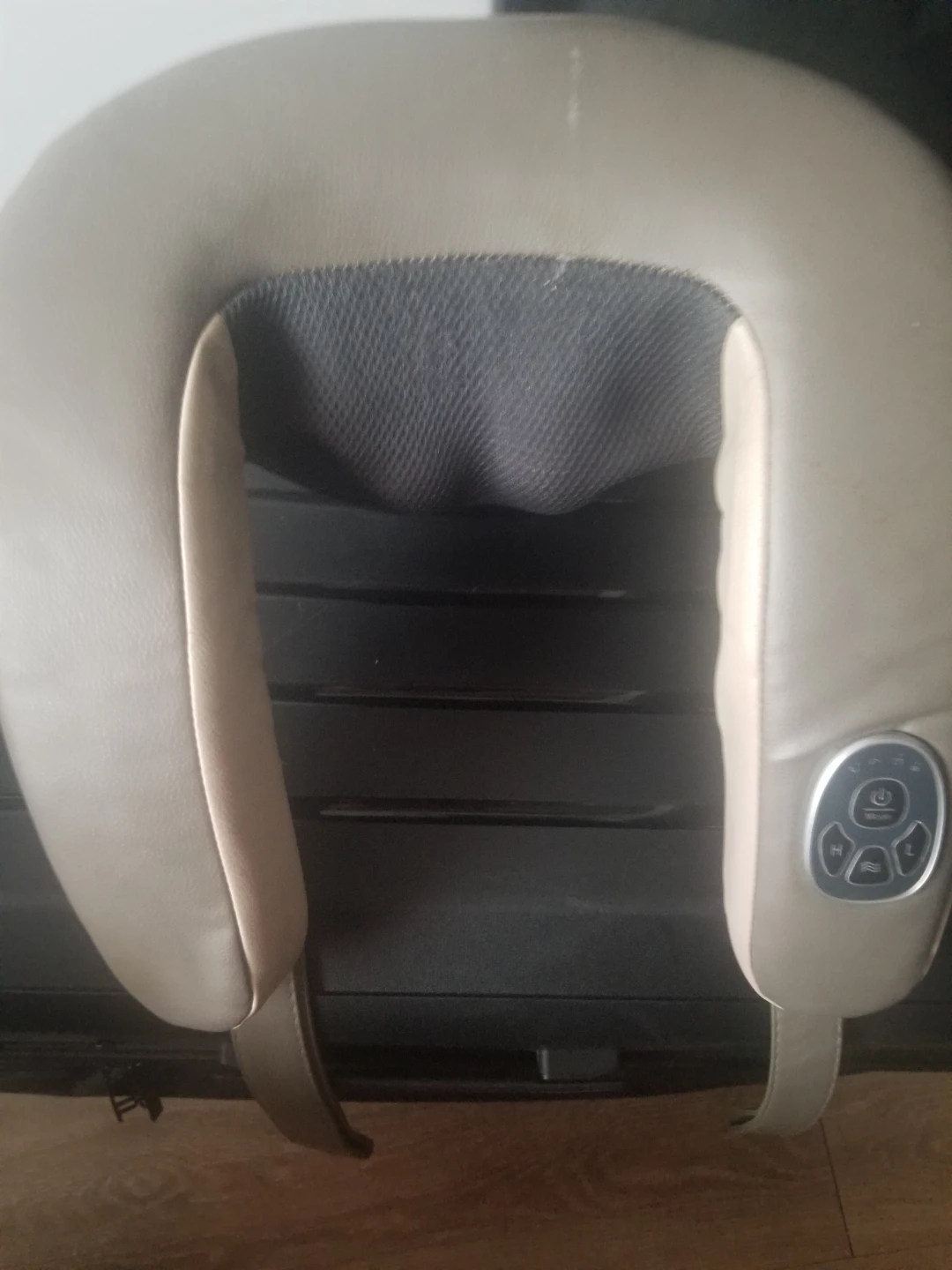 Dr. Ho's Neck and Shoulder Shiatsu Massager - photo 4
