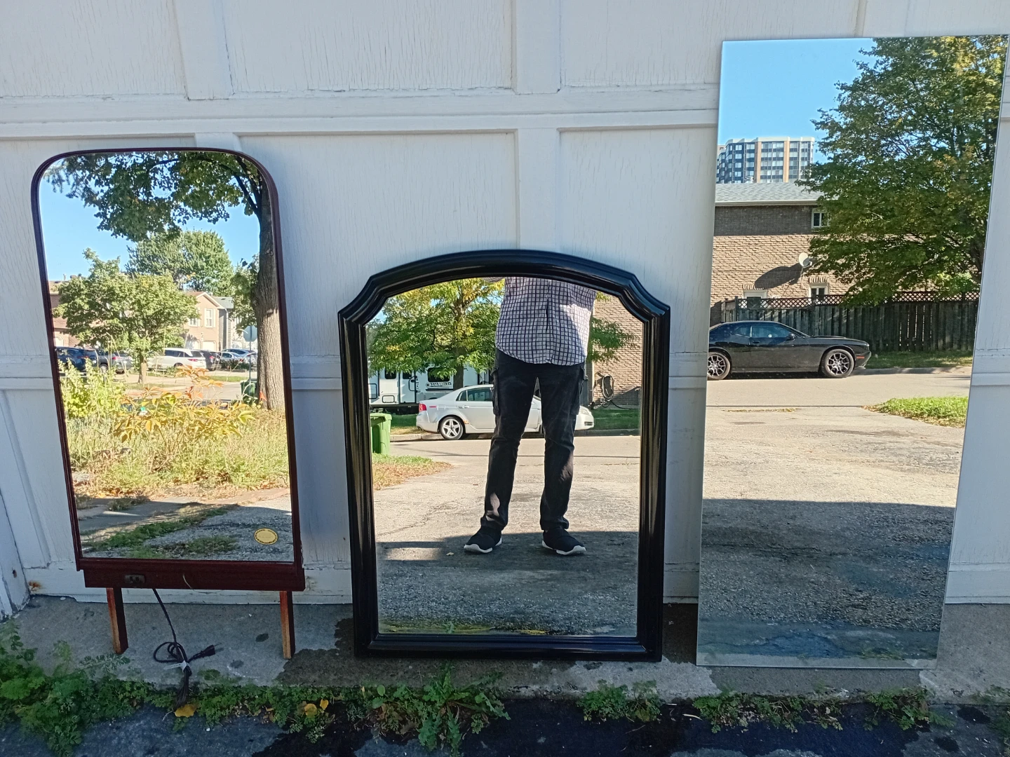 Black arched wall mirror - photo 2