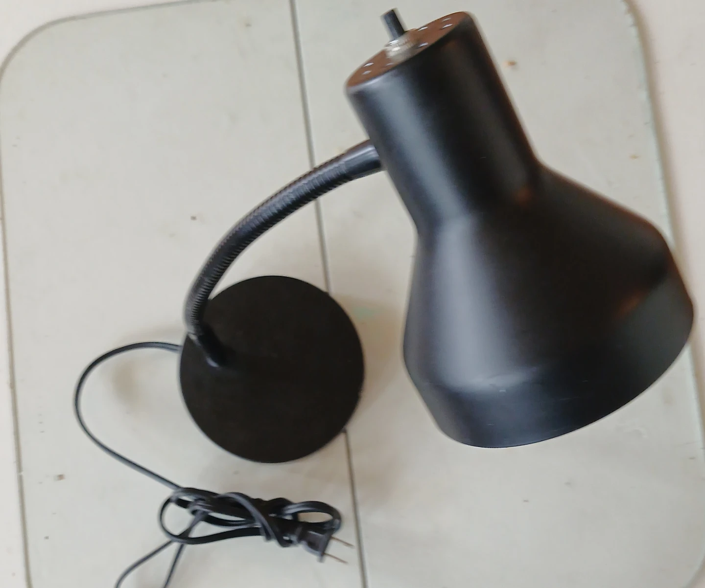Black Flexible Neck Desk Lamp - photo 2