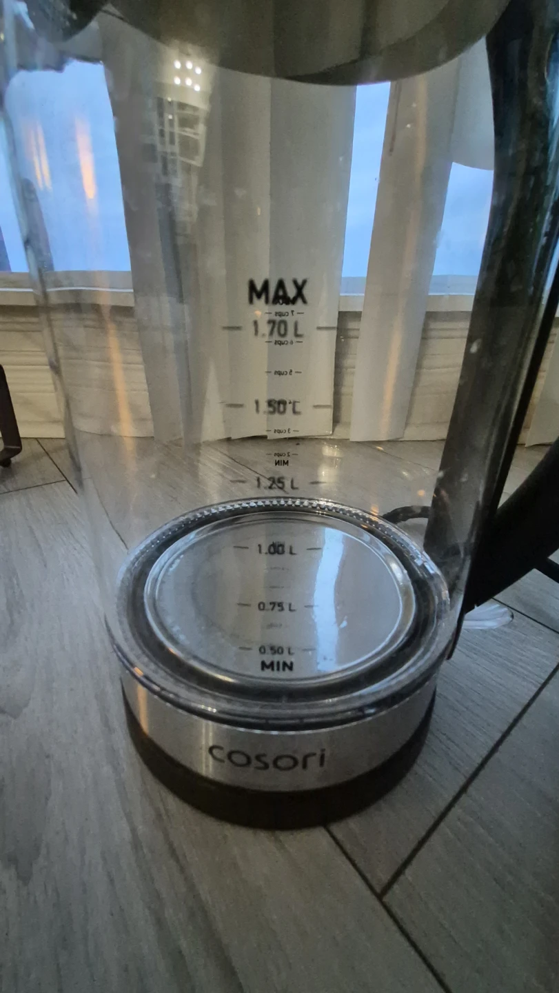 Electric kettle. Less than 6 months old. Barely used - photo 2