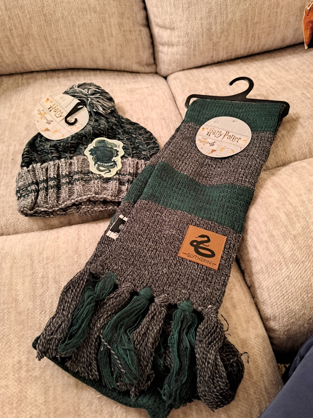 Harry Potter Slytherin Beanie and Scarf Set
