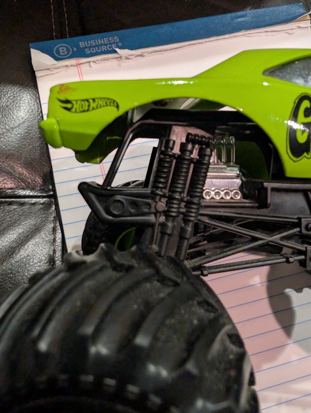 2016 Hot Wheels Gas Monkey Garage Monster Truck - photo 5