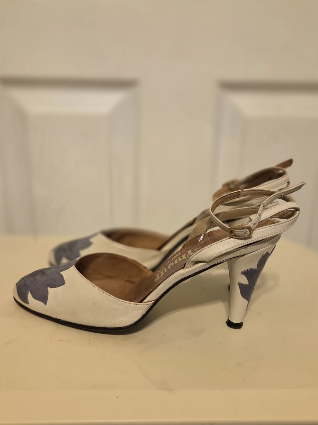 Stuart Weitzman Dr. Seymour Heels - photo 2