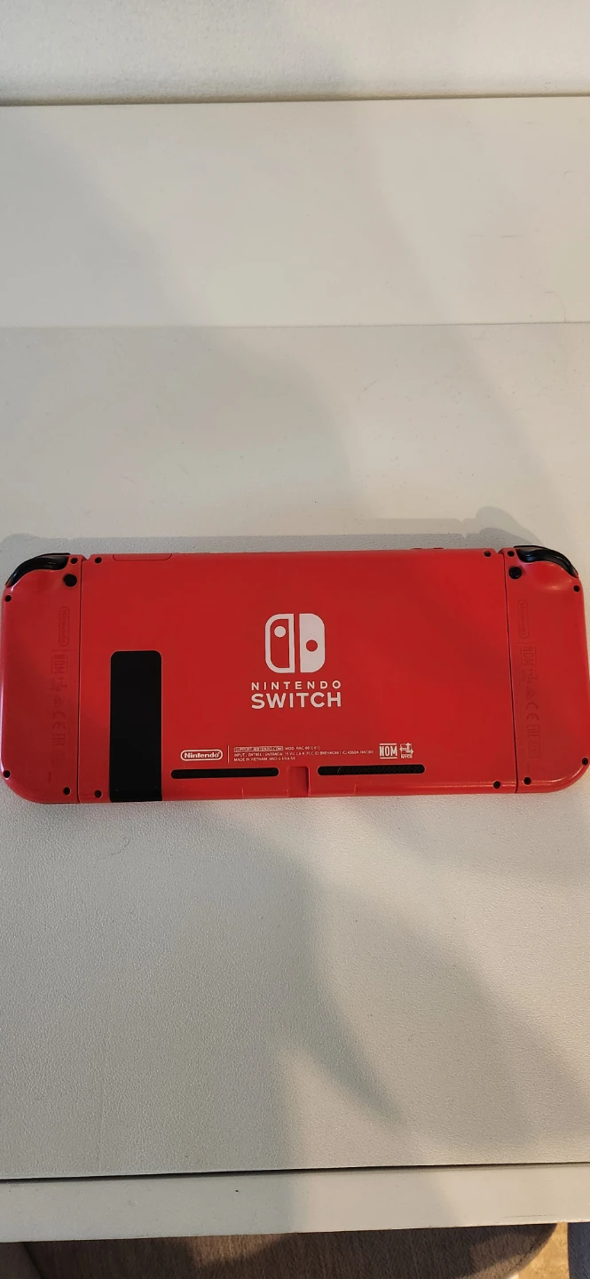 Nintendo Switch V2 Mario Red Edition as is - photo 2