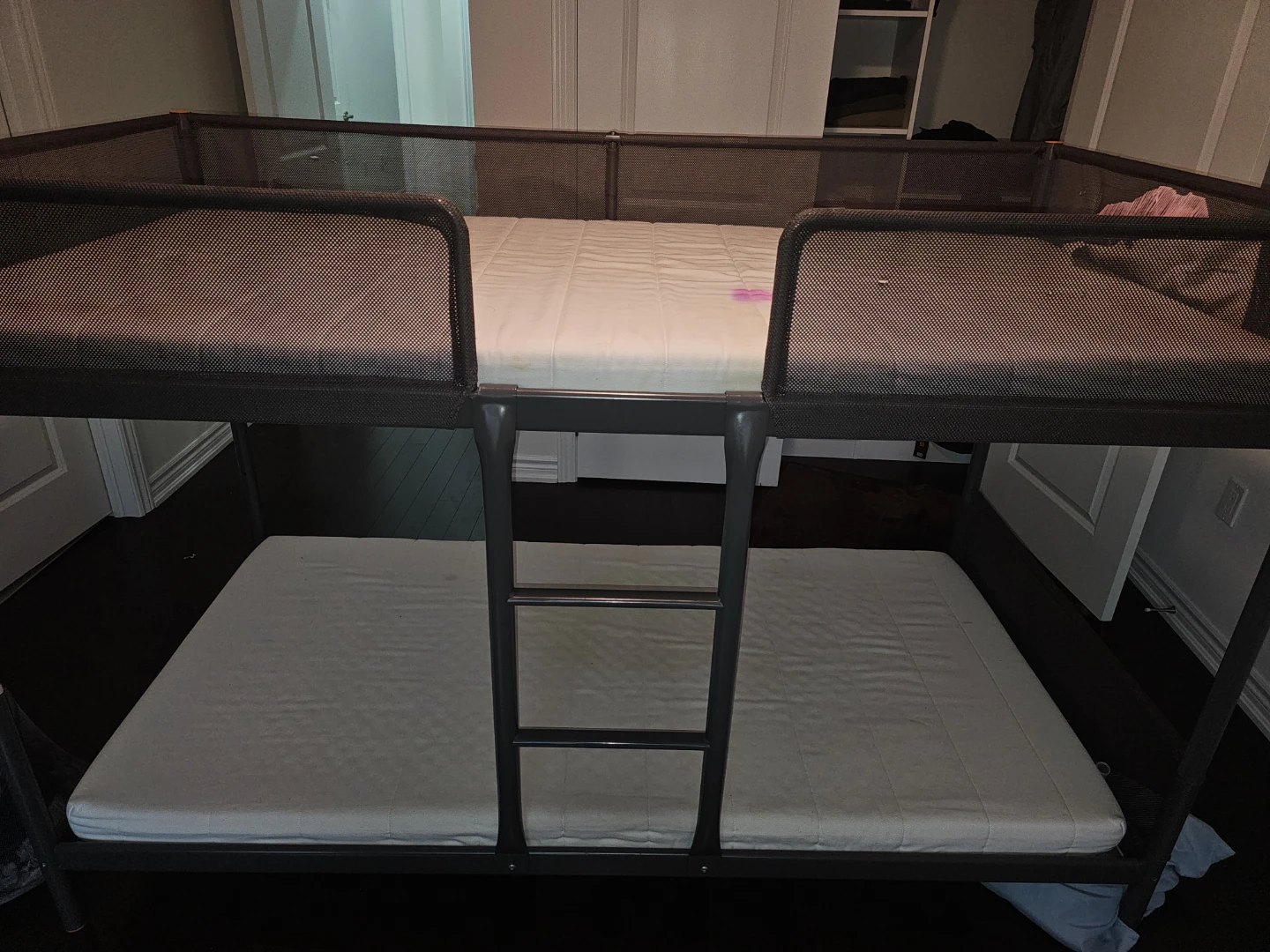IKEA TUFFING Bunk Bed + 2 Mattresses - photo 4