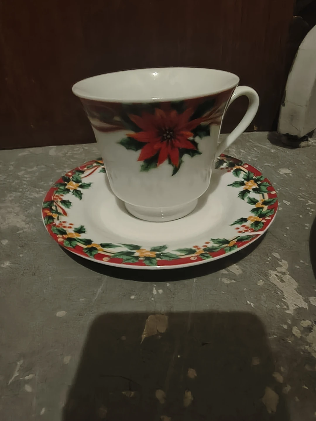 20 PC's Christmas Poinsettia Tea Cup and Saucer Set - photo 4