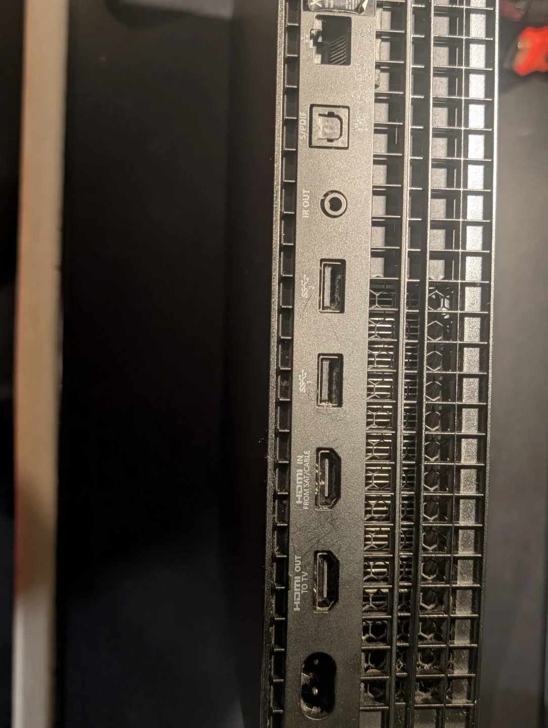 Xbox one x 1TB with controller with rechargeable battery - photo 2
