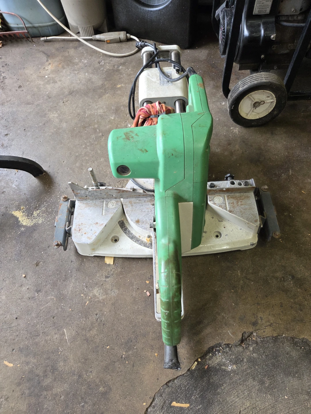 Hitachi C10FSB Slide Compound Miter Saw - photo 4