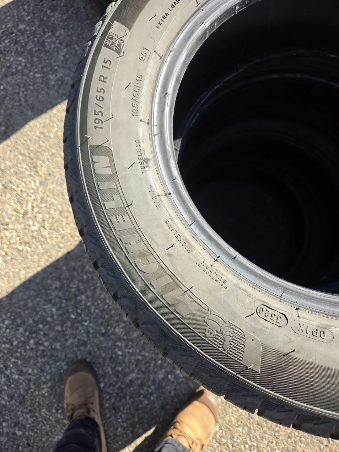 195/65R15 Michelin X-Ice Snow Tires - photo 2