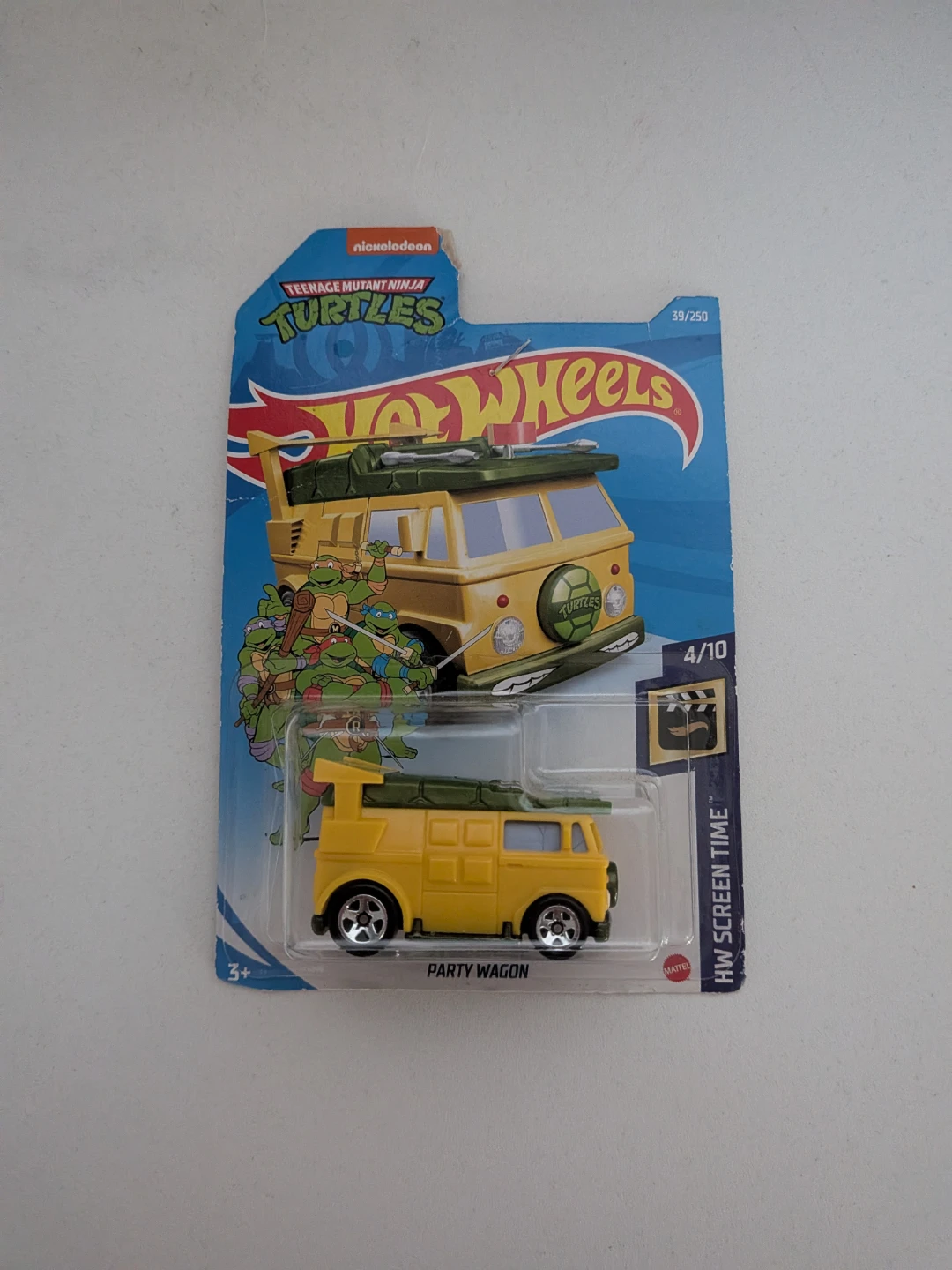Hot Wheels Teenage Mutant Ninja Turtles Party Wagon