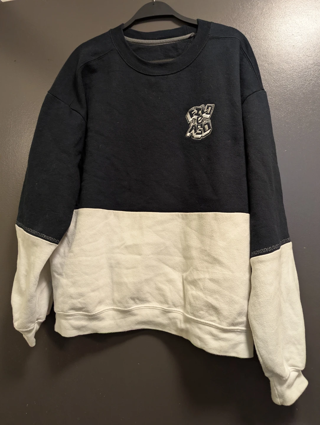 Filo E Ago Brand Designer Sweatshirt! ⭐