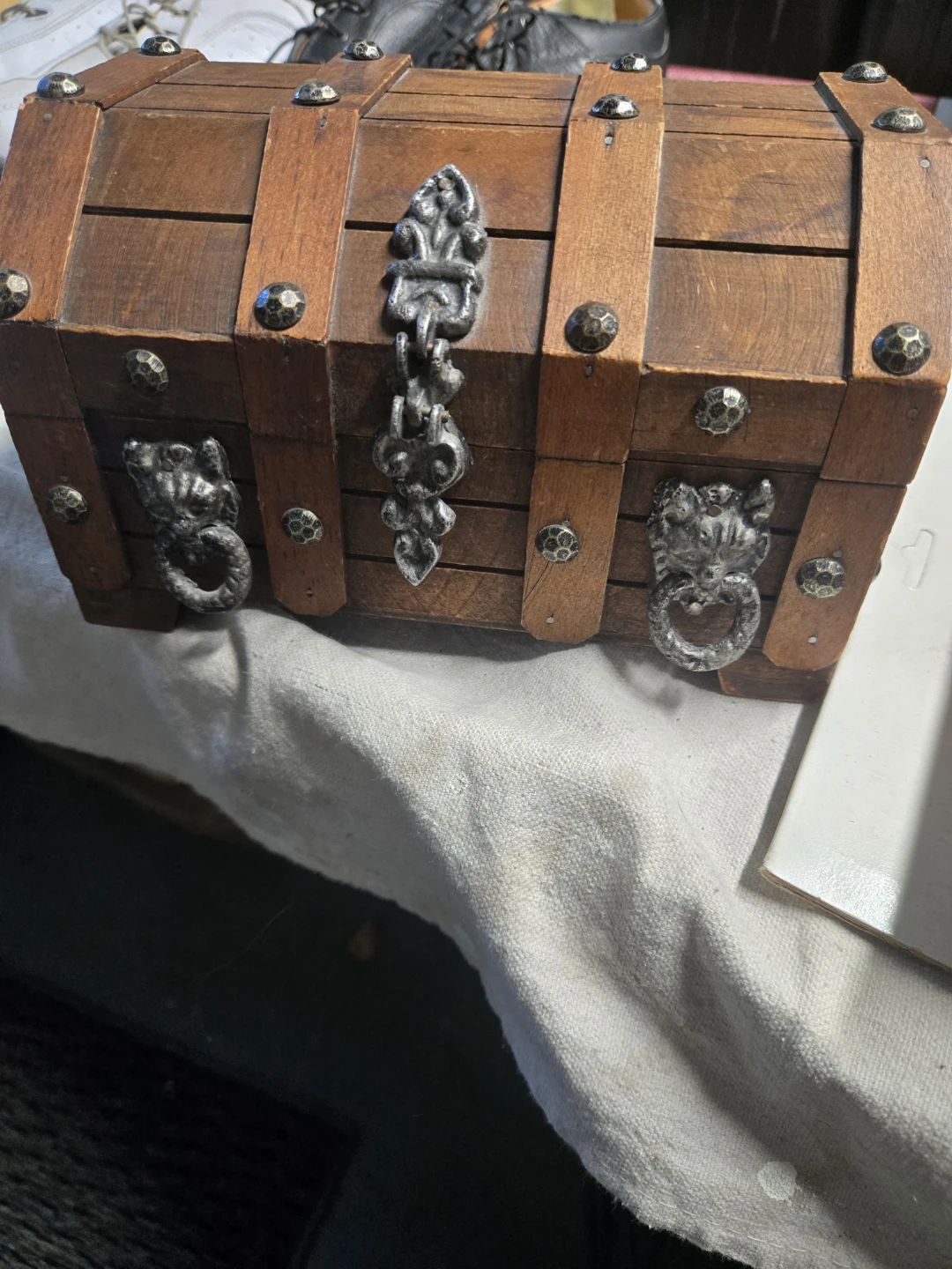 Vintage Style Wooden Keepsake Chest