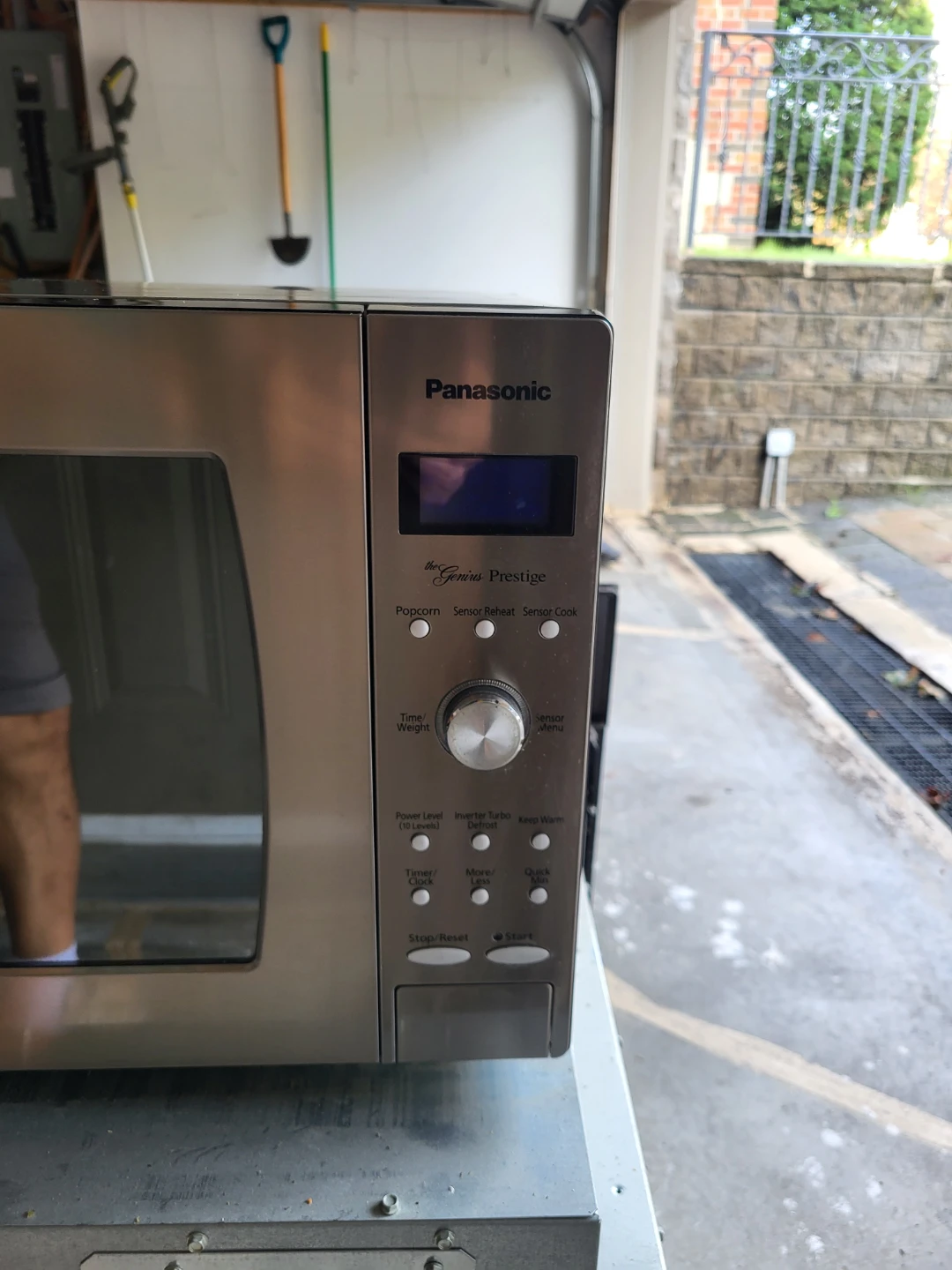 Panasonic Microwave - photo 3