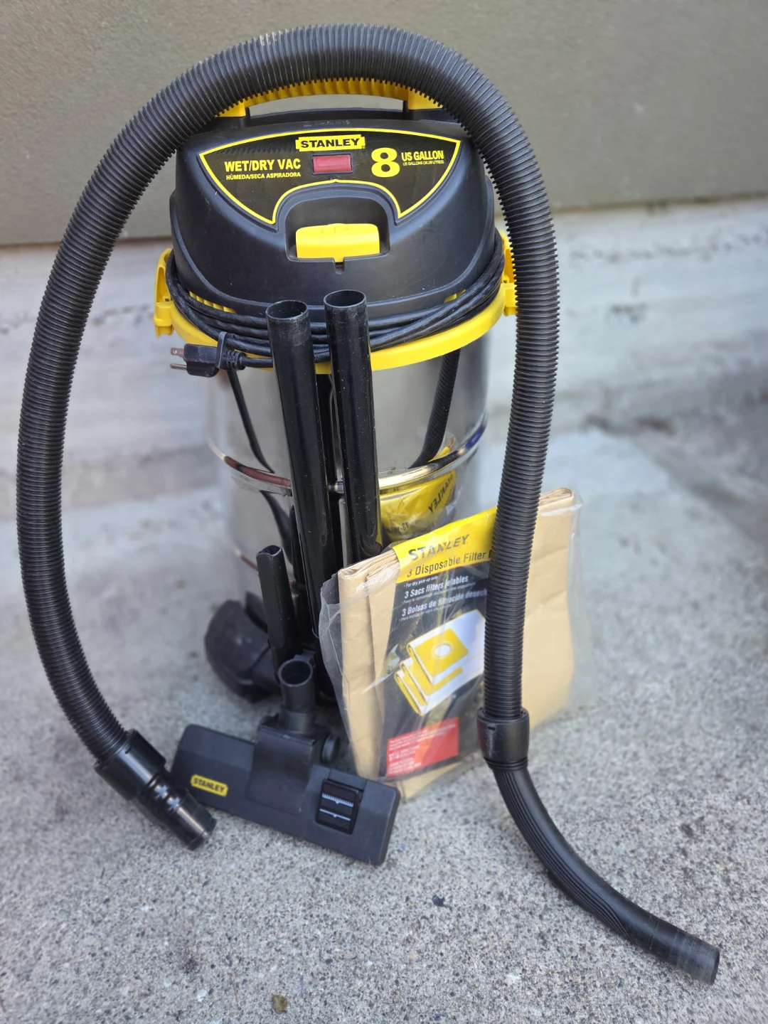 Stanley 8 Gallon Wet/Dry Vac - photo 4