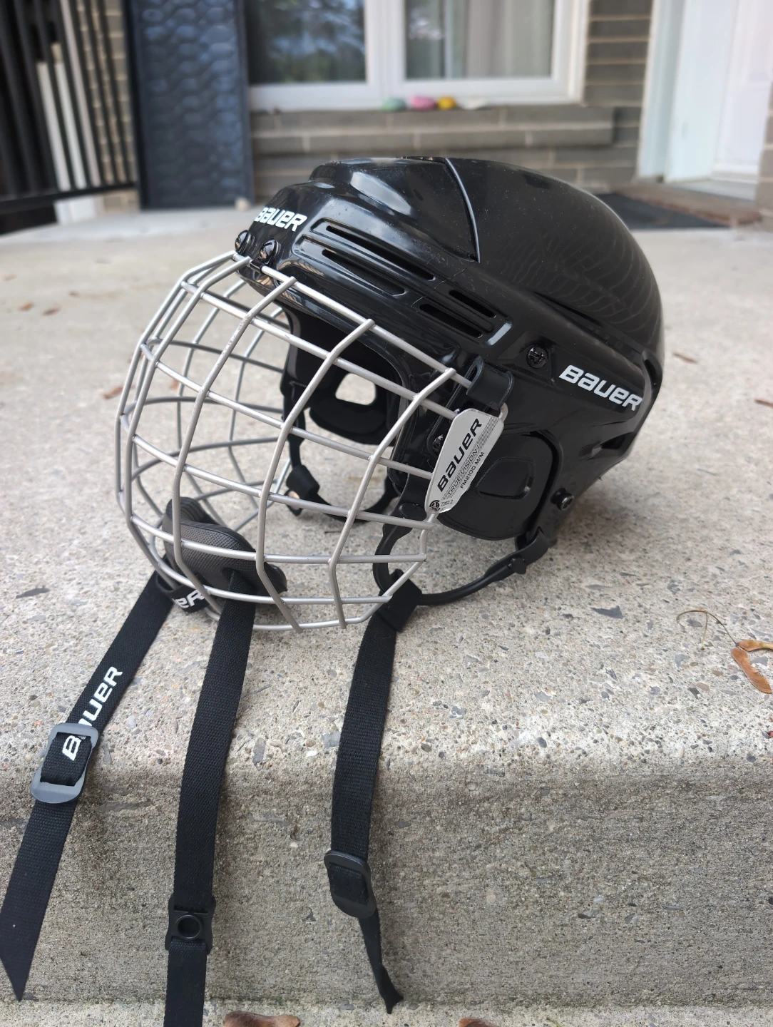 Bauer Hockey Helmet with FM2100 Cage