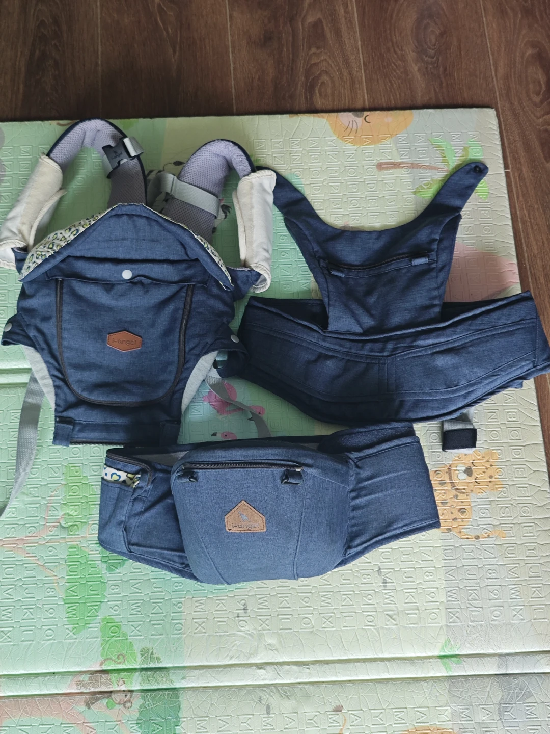 i-angel Hip Seat Baby Carrier