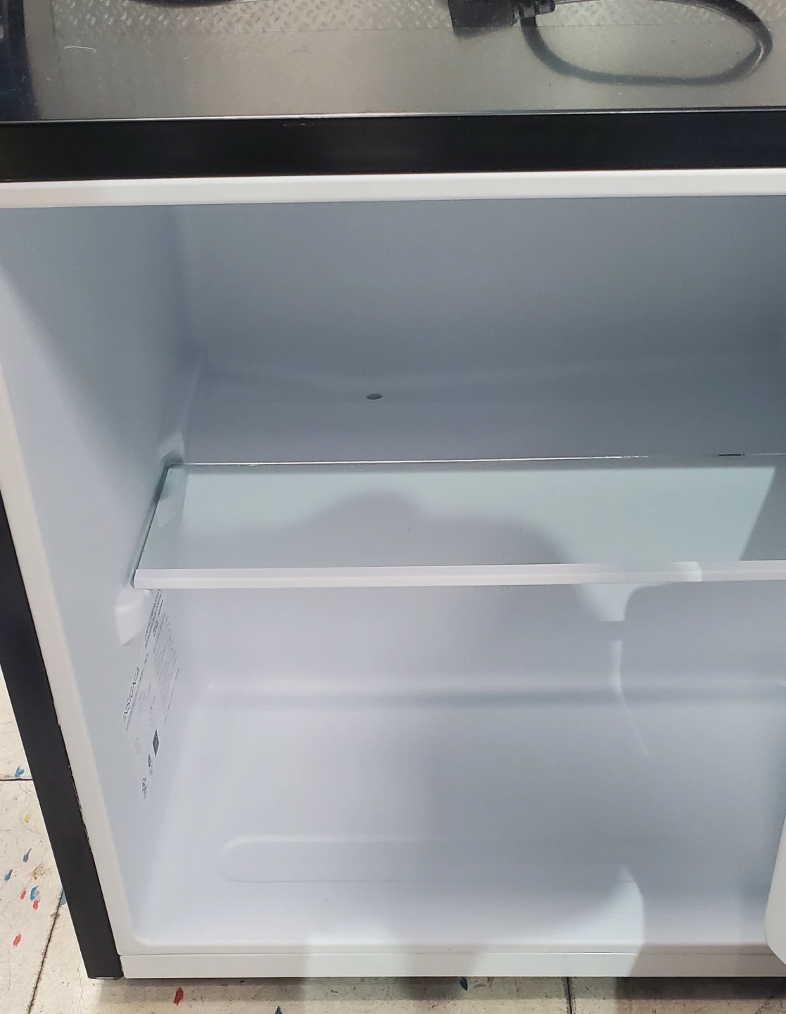 Insignia Compact Fridge - photo 2