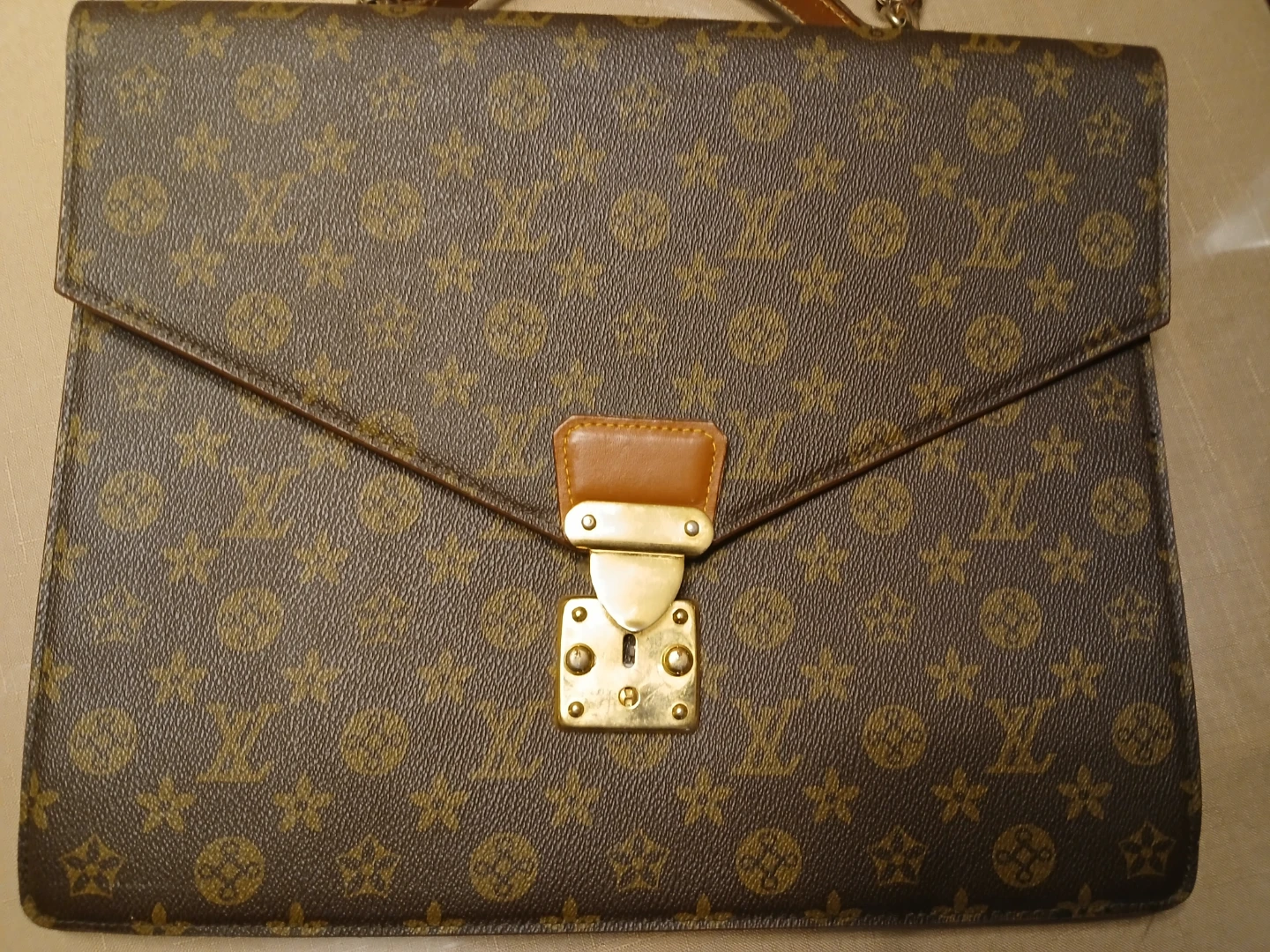 Briefcase