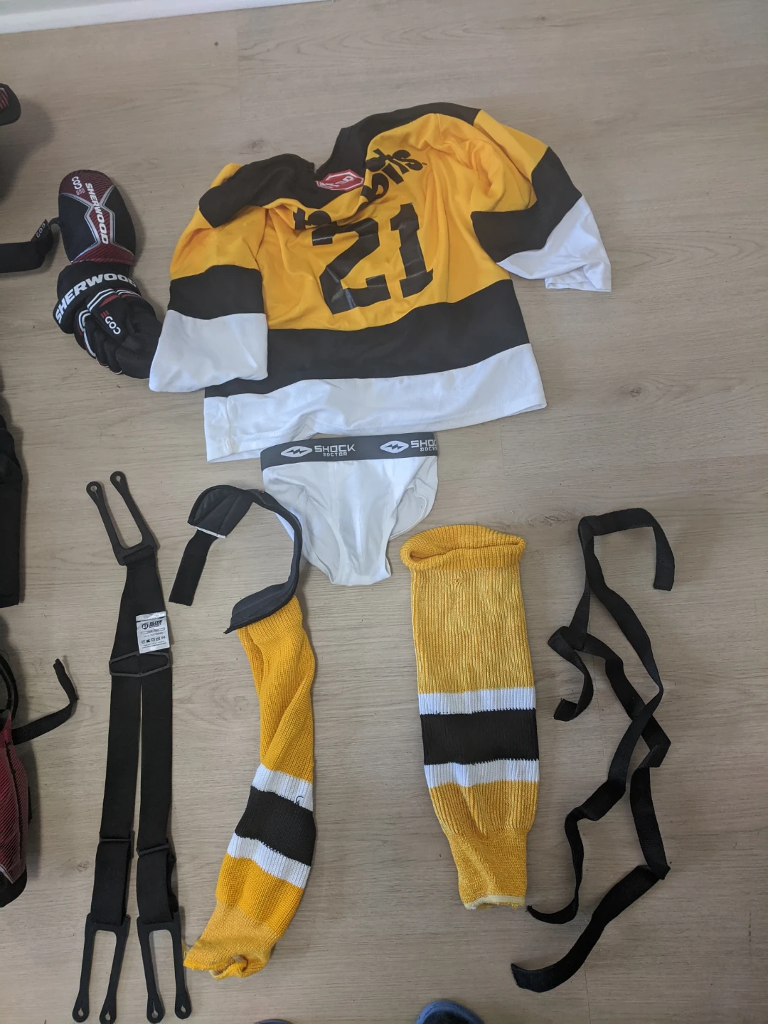 Youth Hockey Equipment Set Size Medium - photo 3