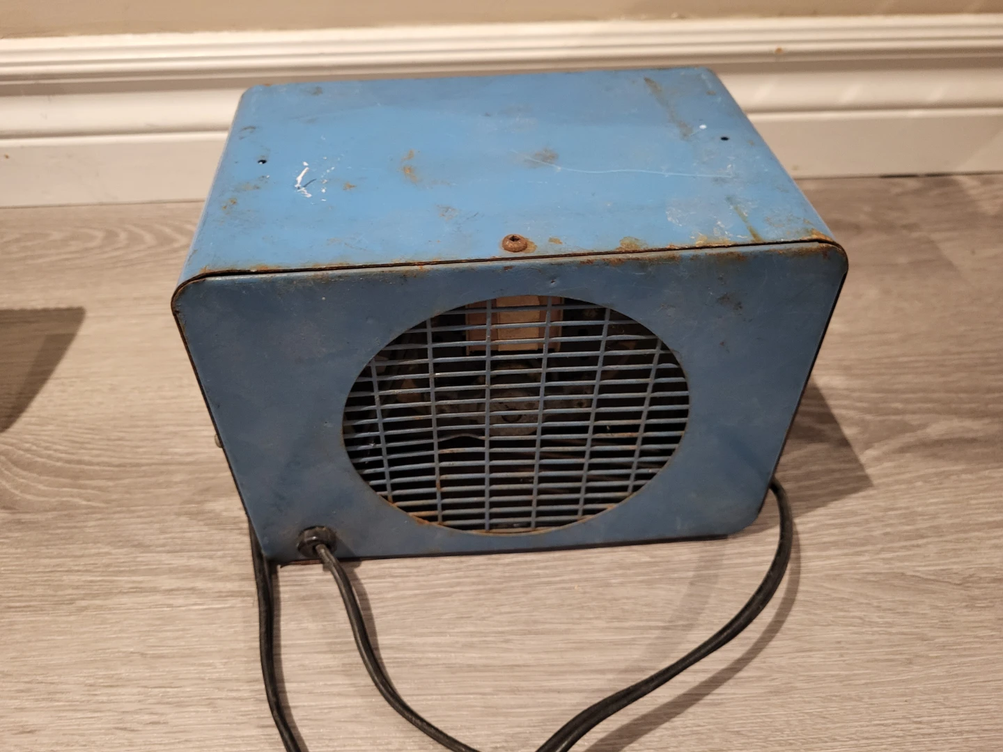 Vintage Mini Torcan Blue Metal Electric Heater - photo 2