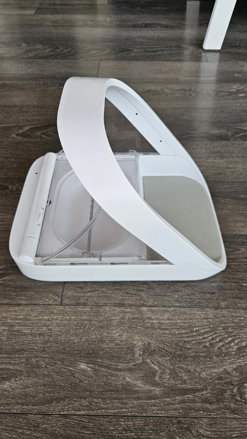 SureFeed Microchip Pet Feeder - photo 2