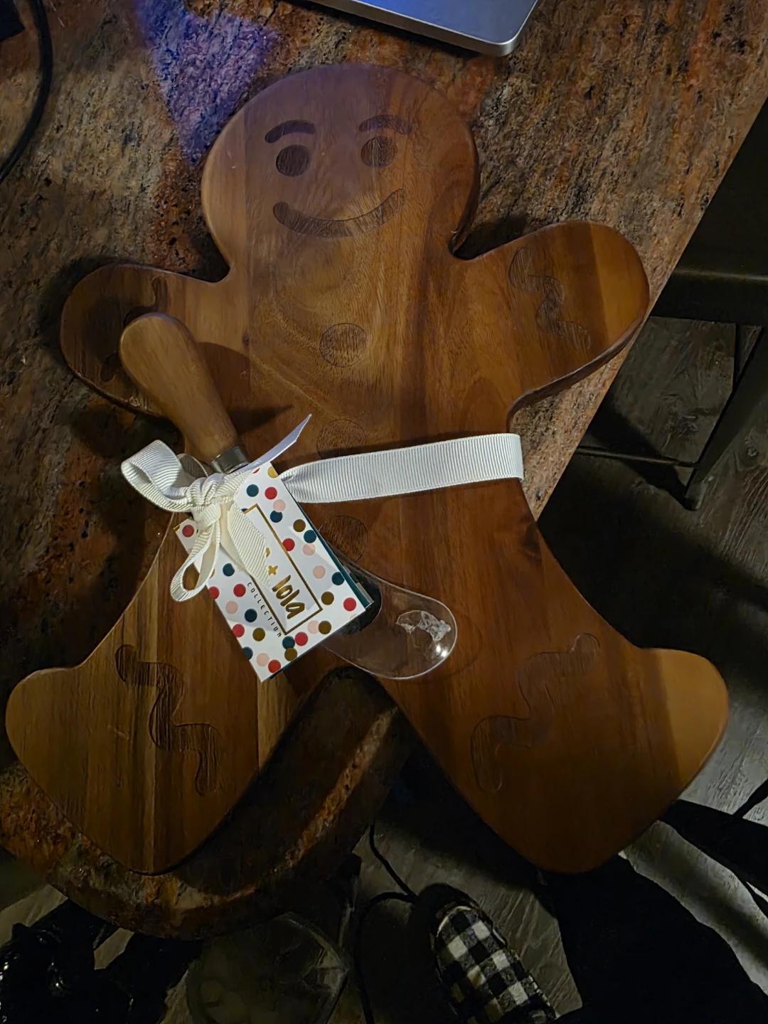 Mud Pie Gingerbread Man Serving Board