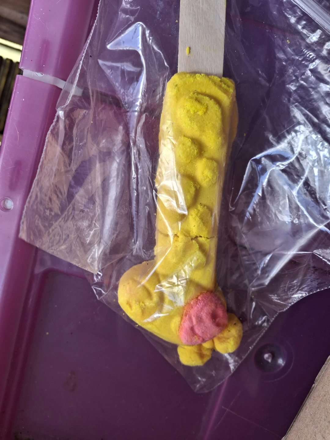 Lush Elsie the Giraffe Reusable Bubble Bath - photo 3