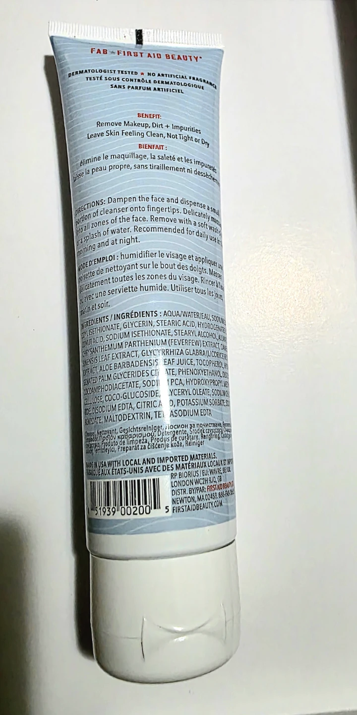 Brand New First Aid Beauty Pure Skin Face Cleanser, 5oz - photo 2