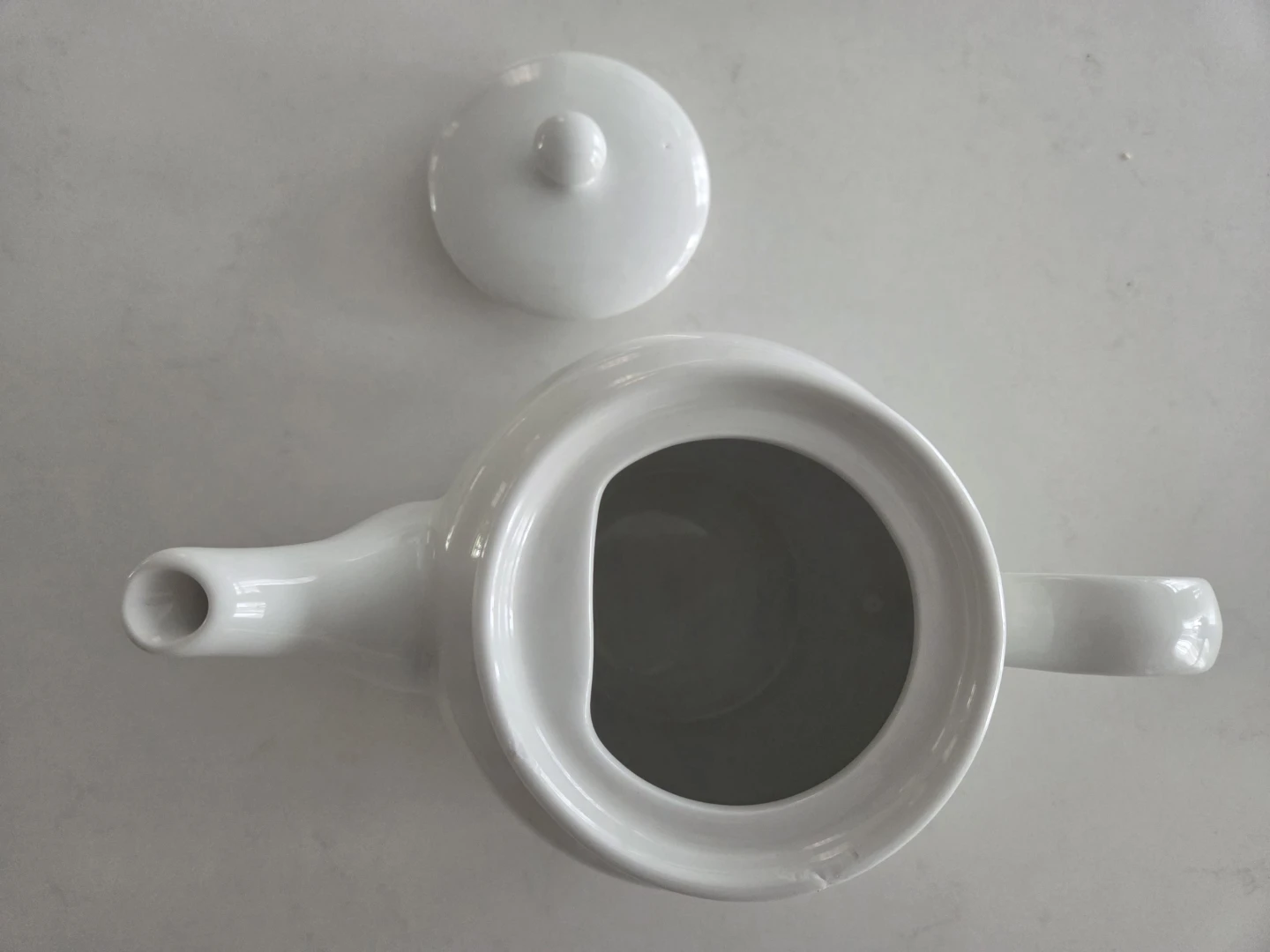 Togo Hotel Porcelain Teapot - photo 2