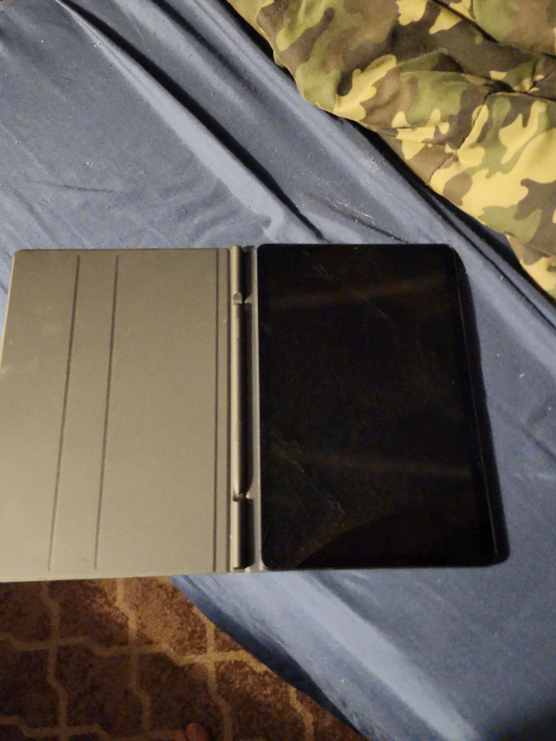 Samsung Tablet with Case and Stylus - photo 3