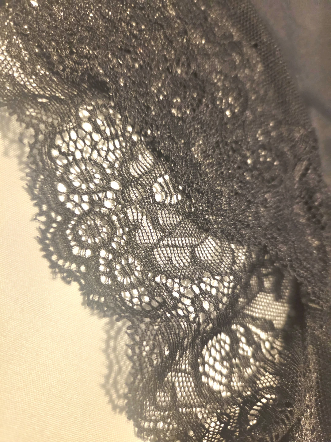 Body Beautiful black lace bodysuit - photo 2