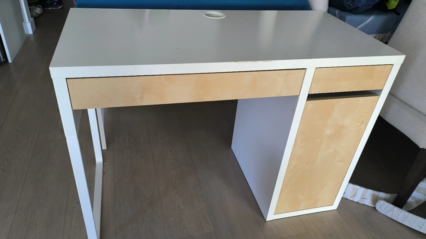 IKEA MICKE desk, white and birch effect - photo 2