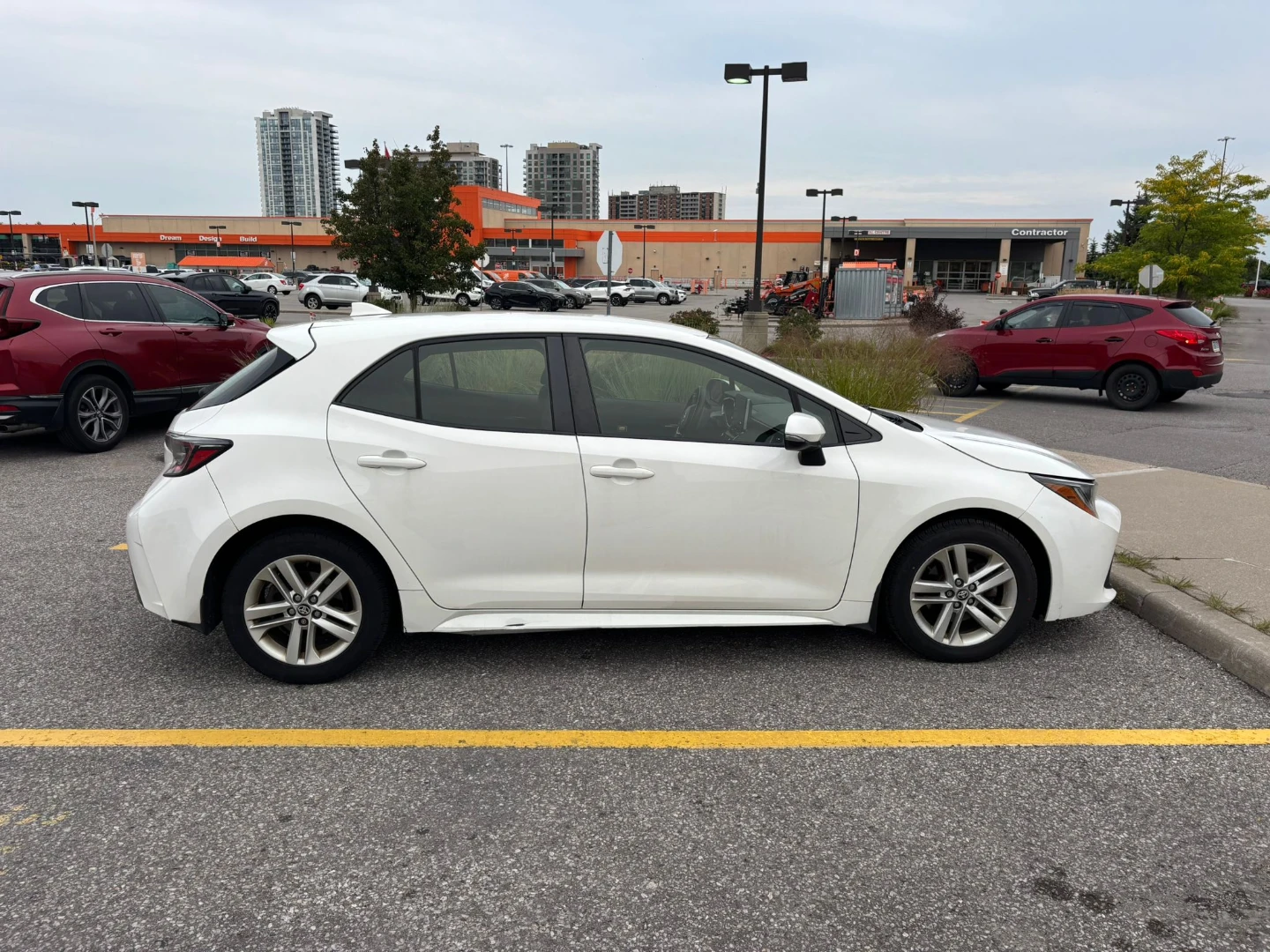 2019 Toyota Corolla SE Hatchback