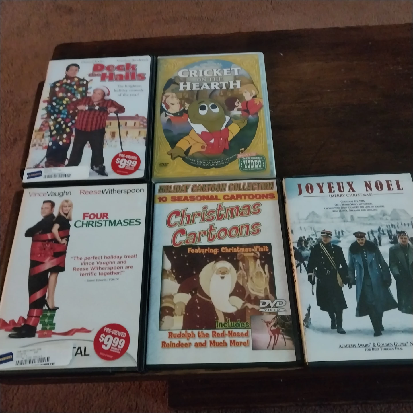 🏈Set of 5 Holiday Christmas DVDs🏈