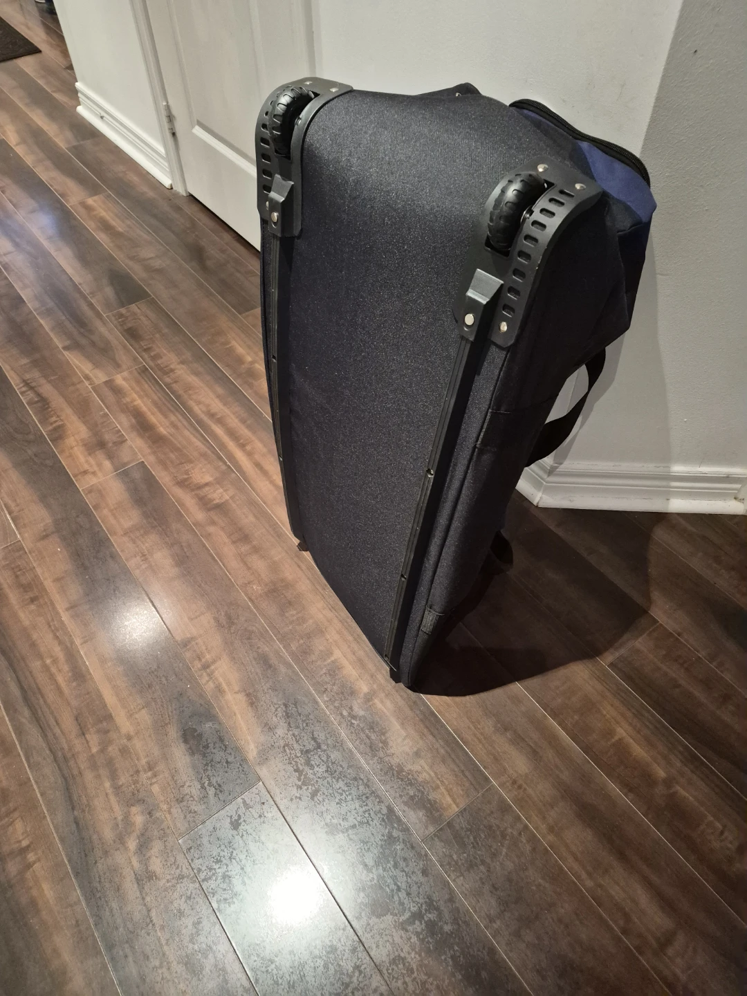 Team Canada Hockey Bag with Wheels - photo 3