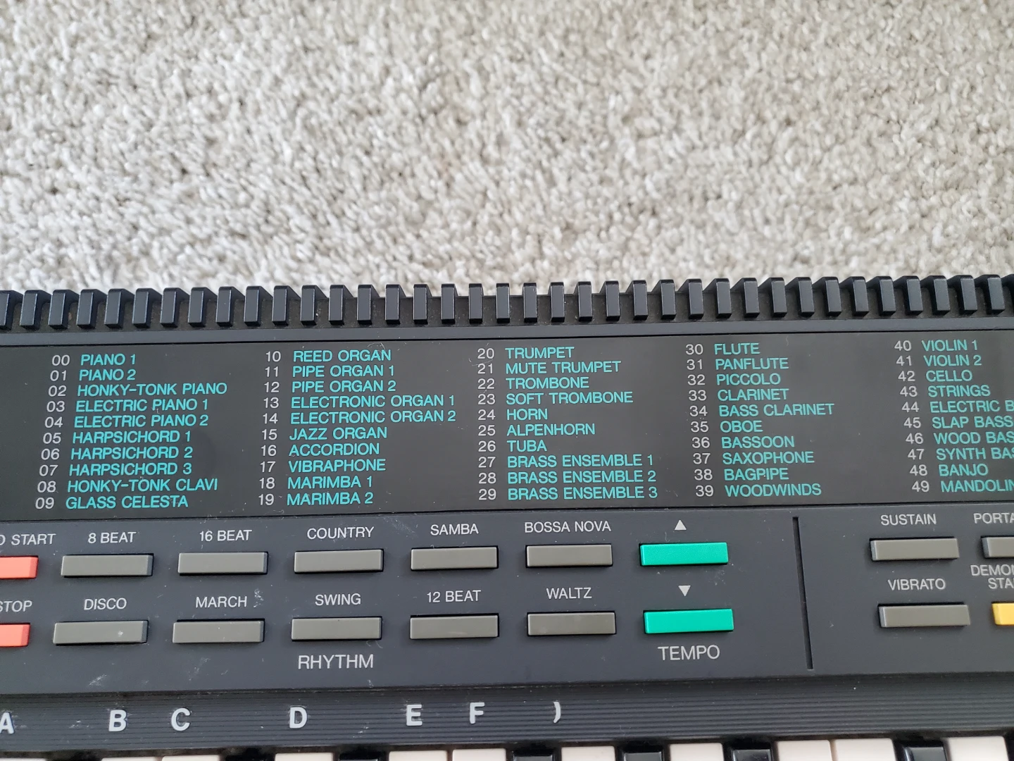 Yamaha PortaSound PSS-170 Keyboard - photo 3