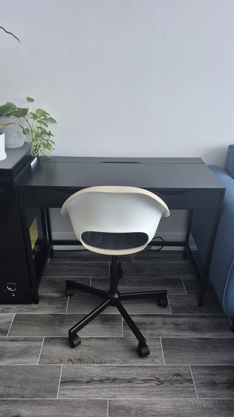 IKEA ÖRFJÄLL swivel chair and desk