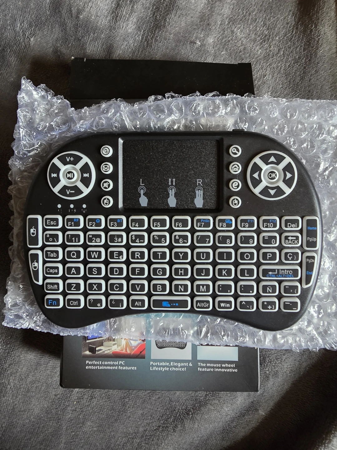 Wireless Keyboard Mini with Touchpad - photo 3