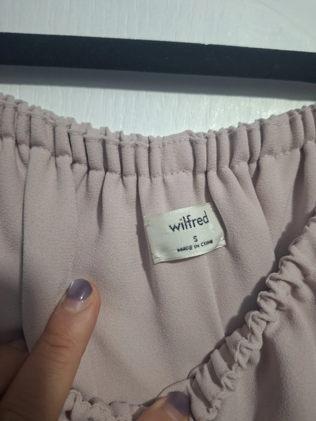 Aritzia Wilfred Promener Off-the-Shoulder Blous - photo 5